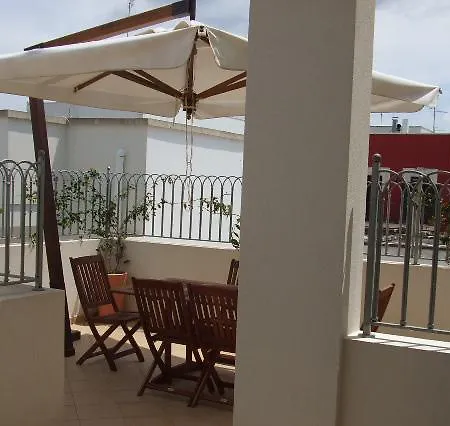 La Corte Aparthotel *